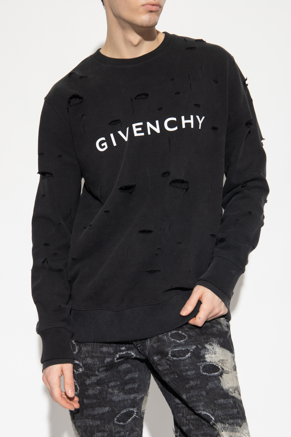 Givenchy hotsell crewneck sweatshirt